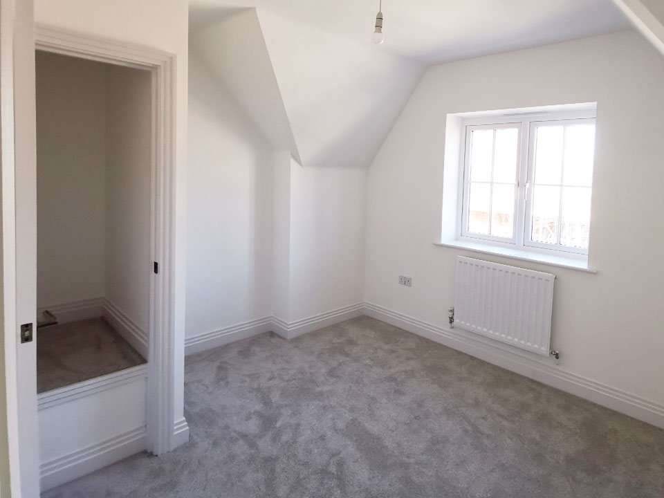 Empty room the place for a home study office